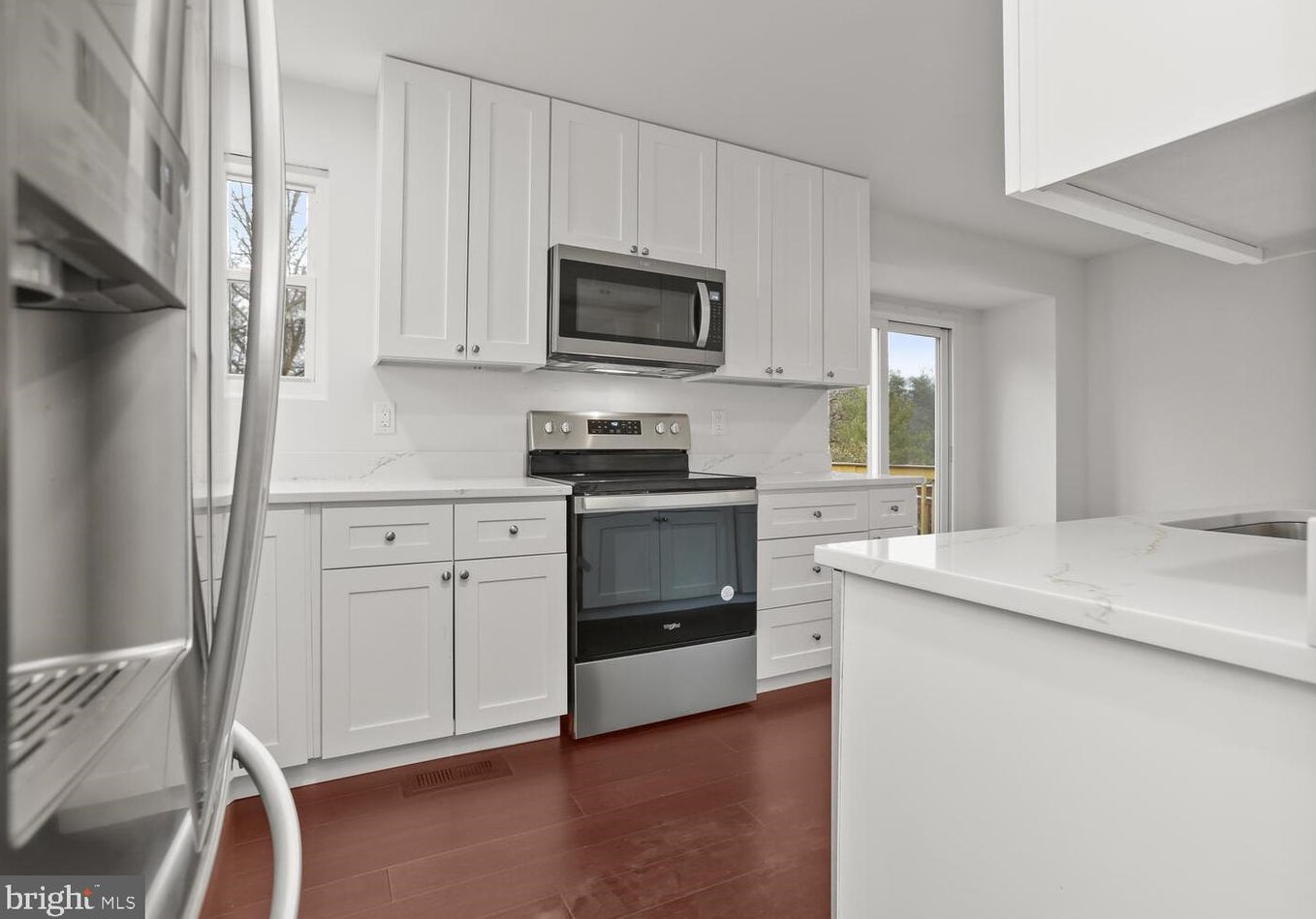 8206 Tall Trees Ct, Ellicott MD  21043-6942 exterior