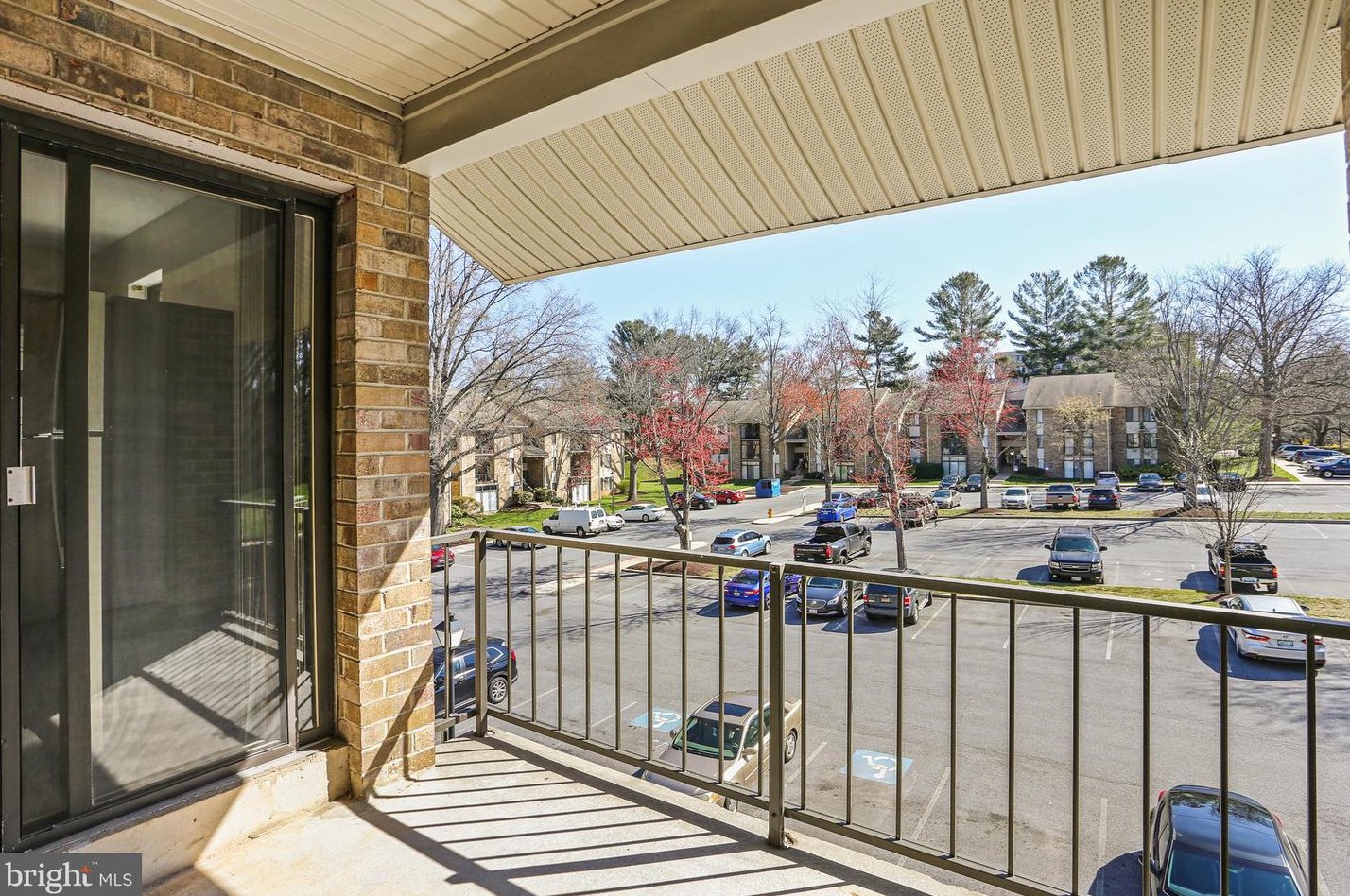 5484 Cedar Ln, Columbia MD  21044-1234 exterior