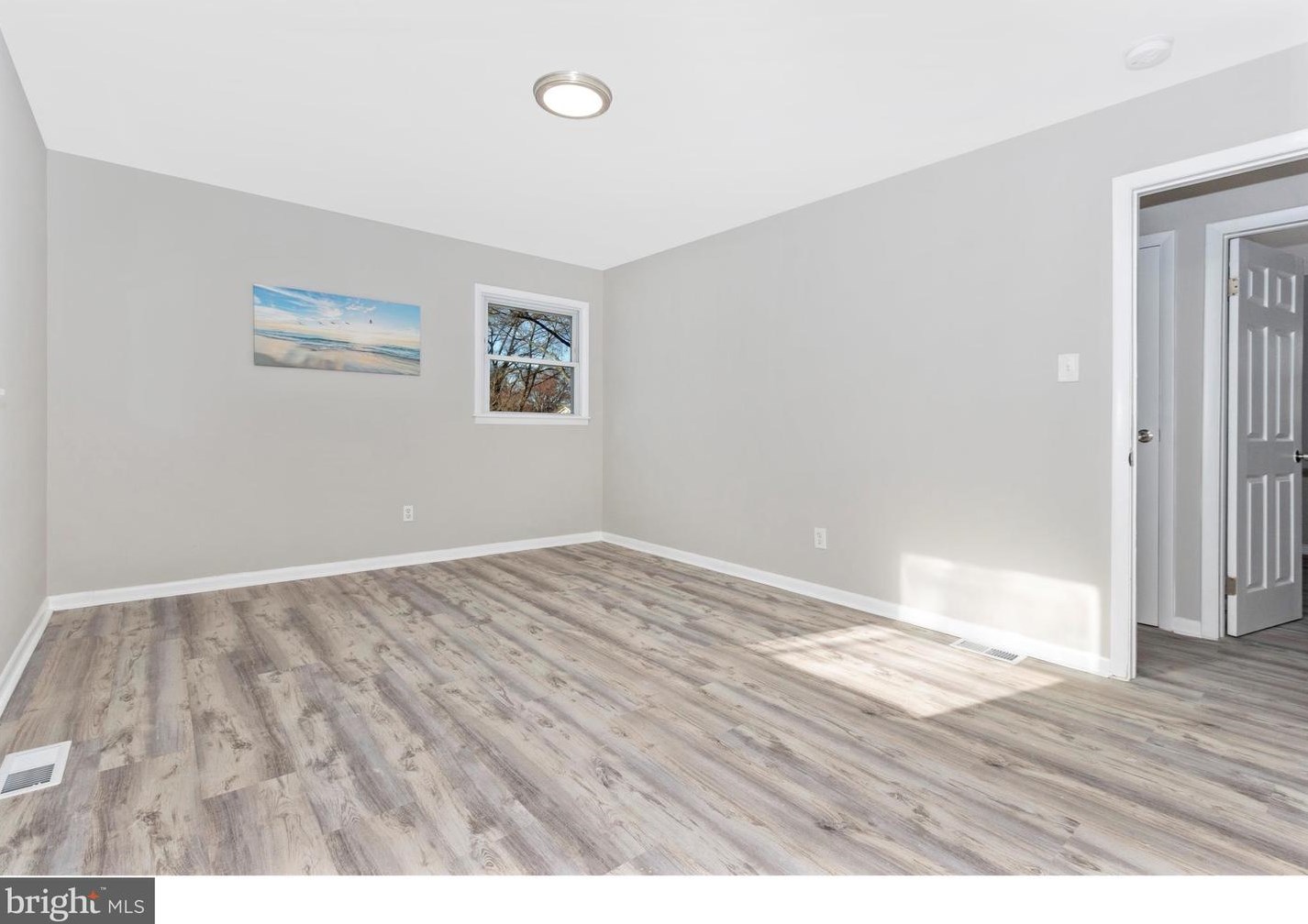 2817 Greenway Dr, Ellicott MD  21042-2524 exterior