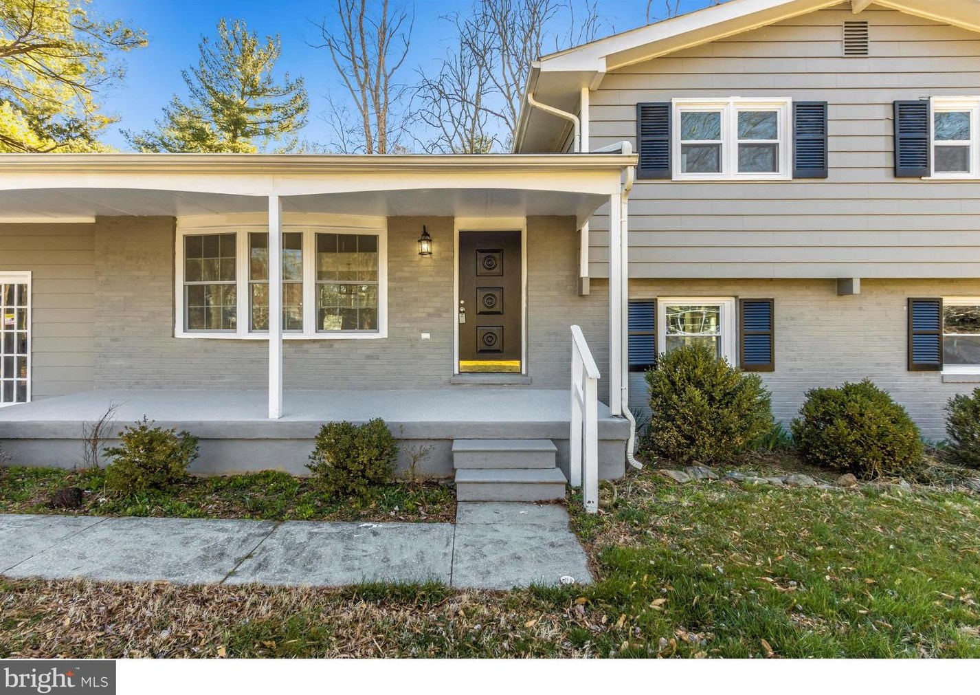 2817 Greenway Dr, Ellicott MD  21042-2524 exterior