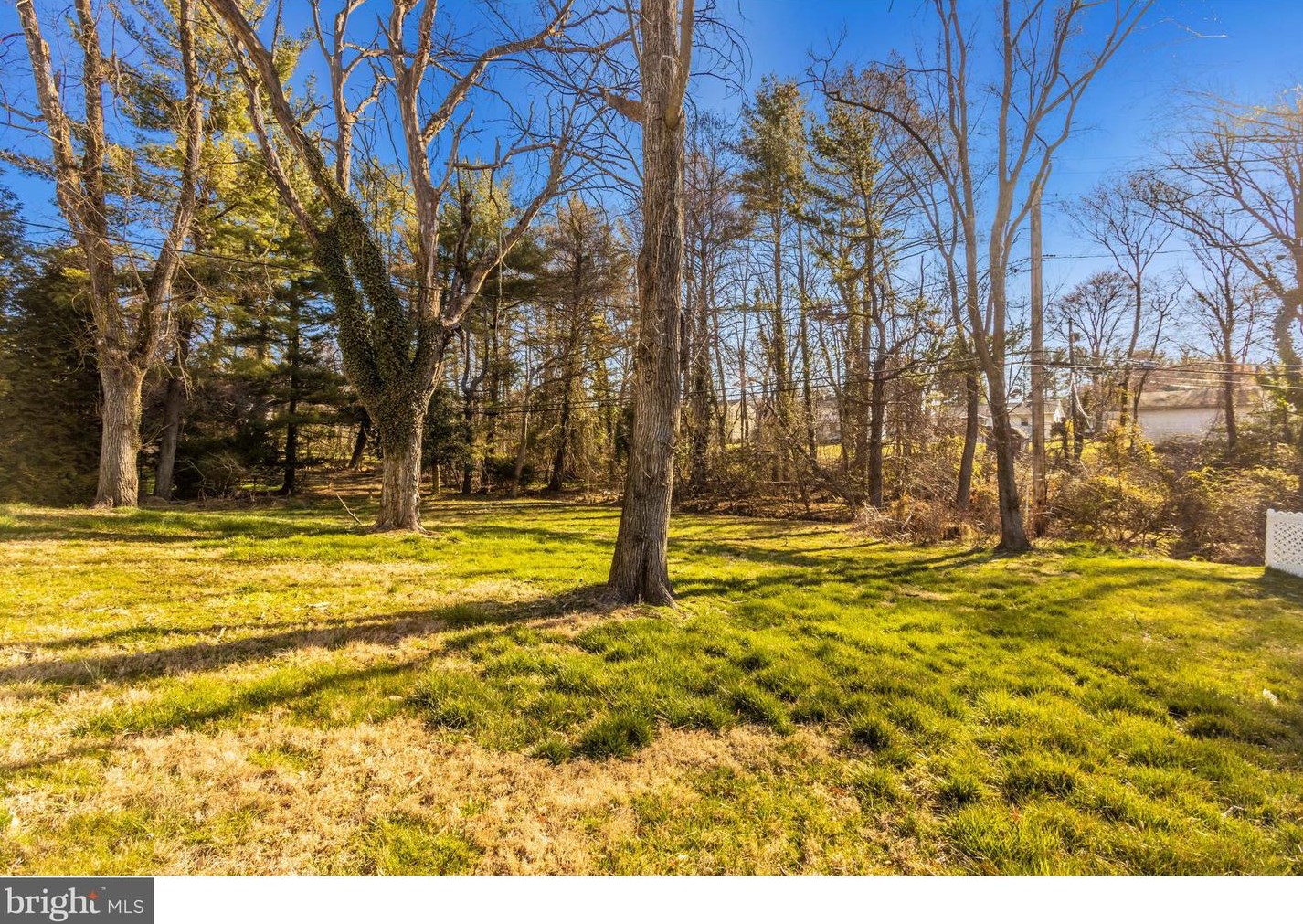 2817 Greenway Dr, Ellicott MD  21042-2524 exterior