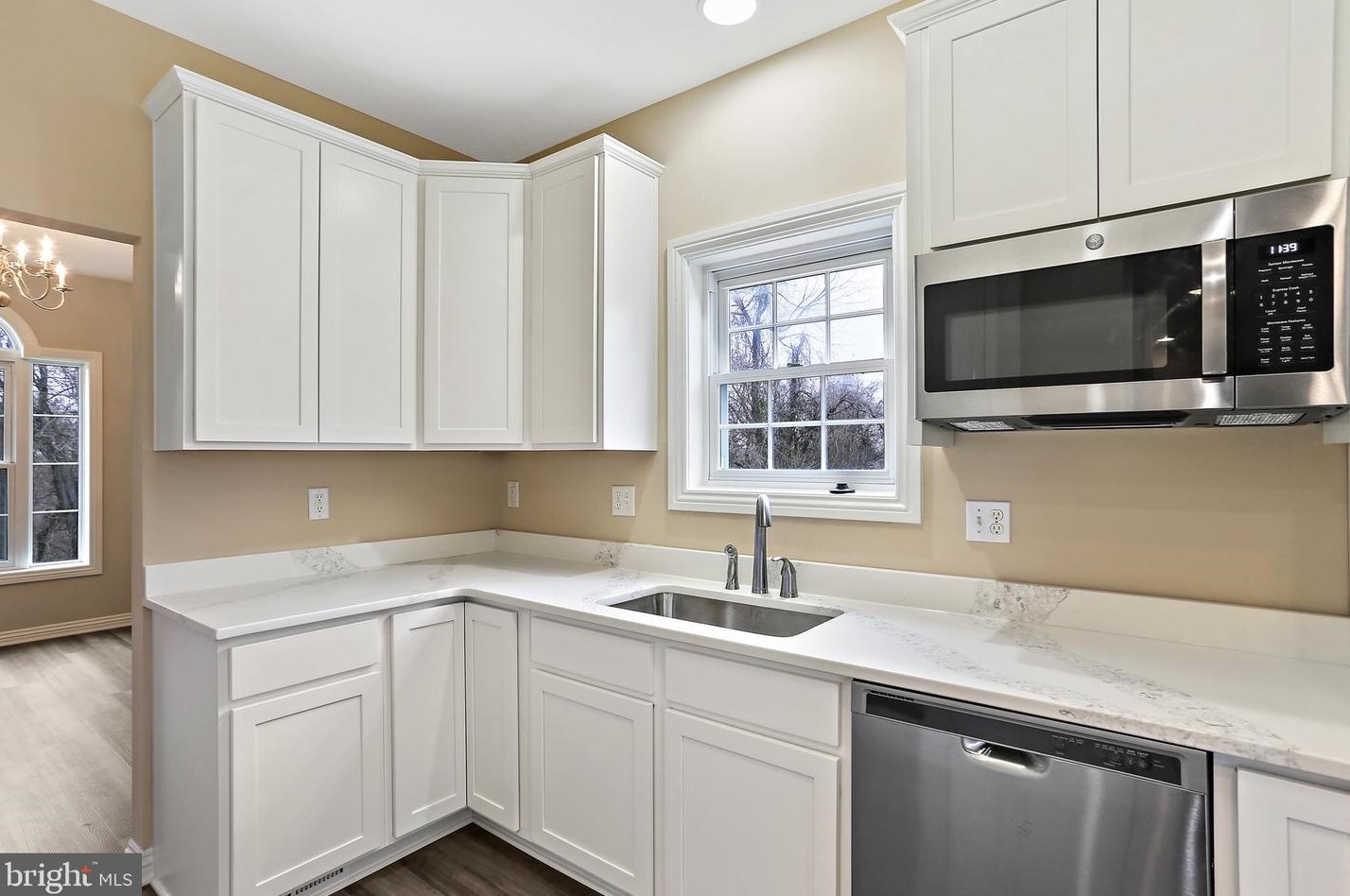 9061 Upton Rd, Ellicott MD exterior