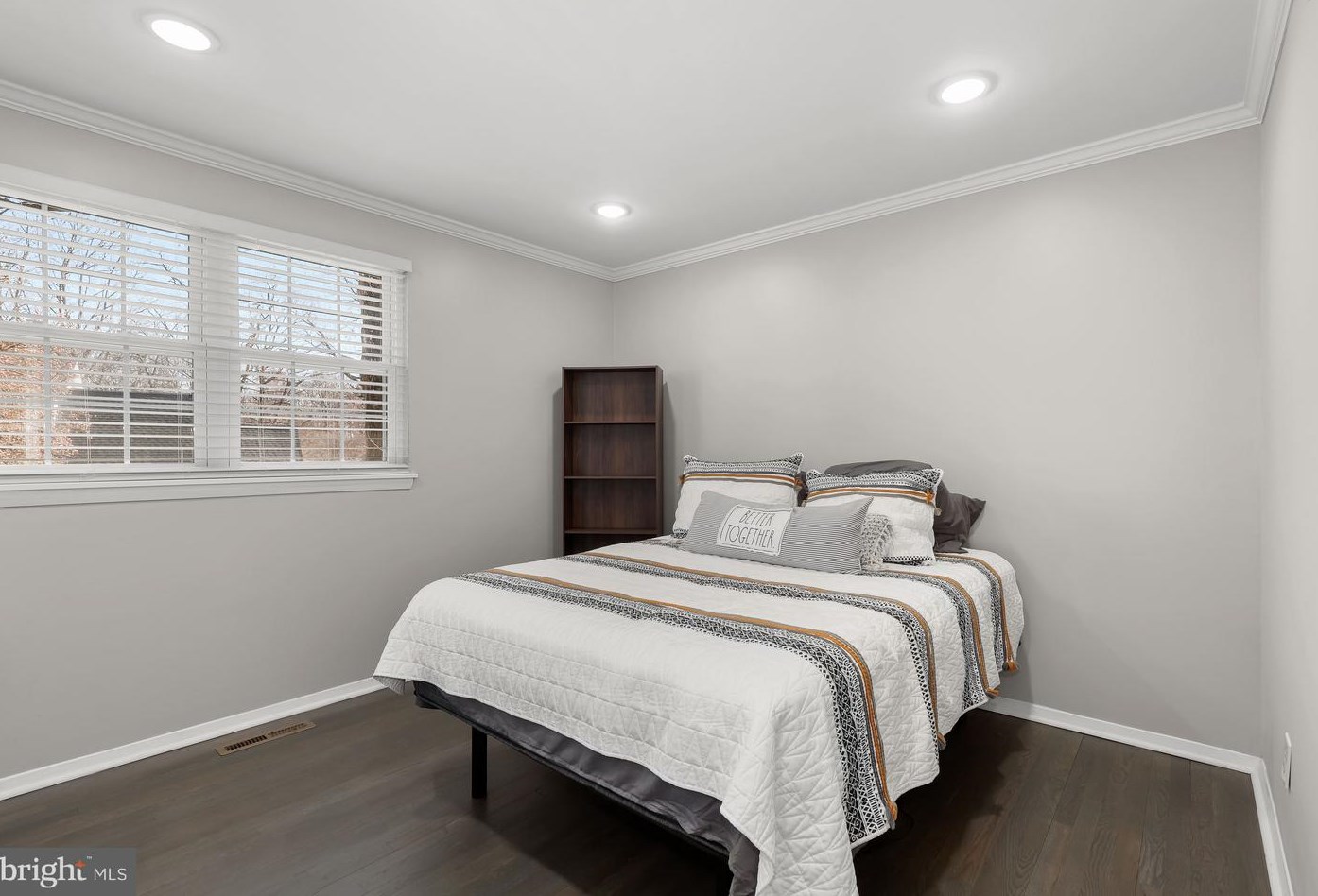 5357 Mad River Ln, Columbia MD  21044-1819 exterior