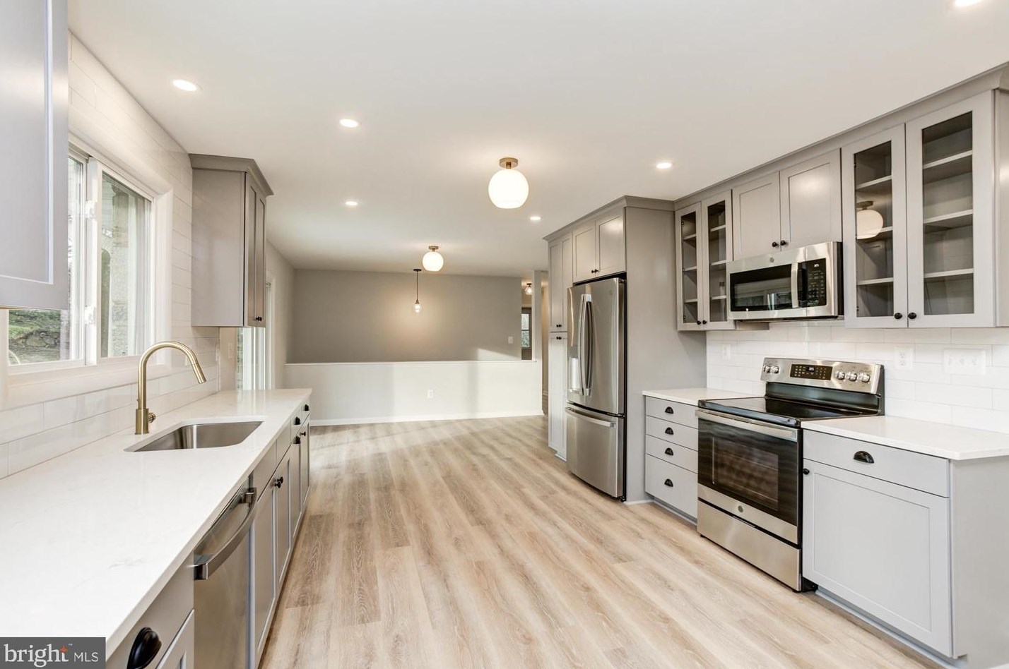 3910 Macalpine Rd, Ellicott MD  21042-5323 exterior