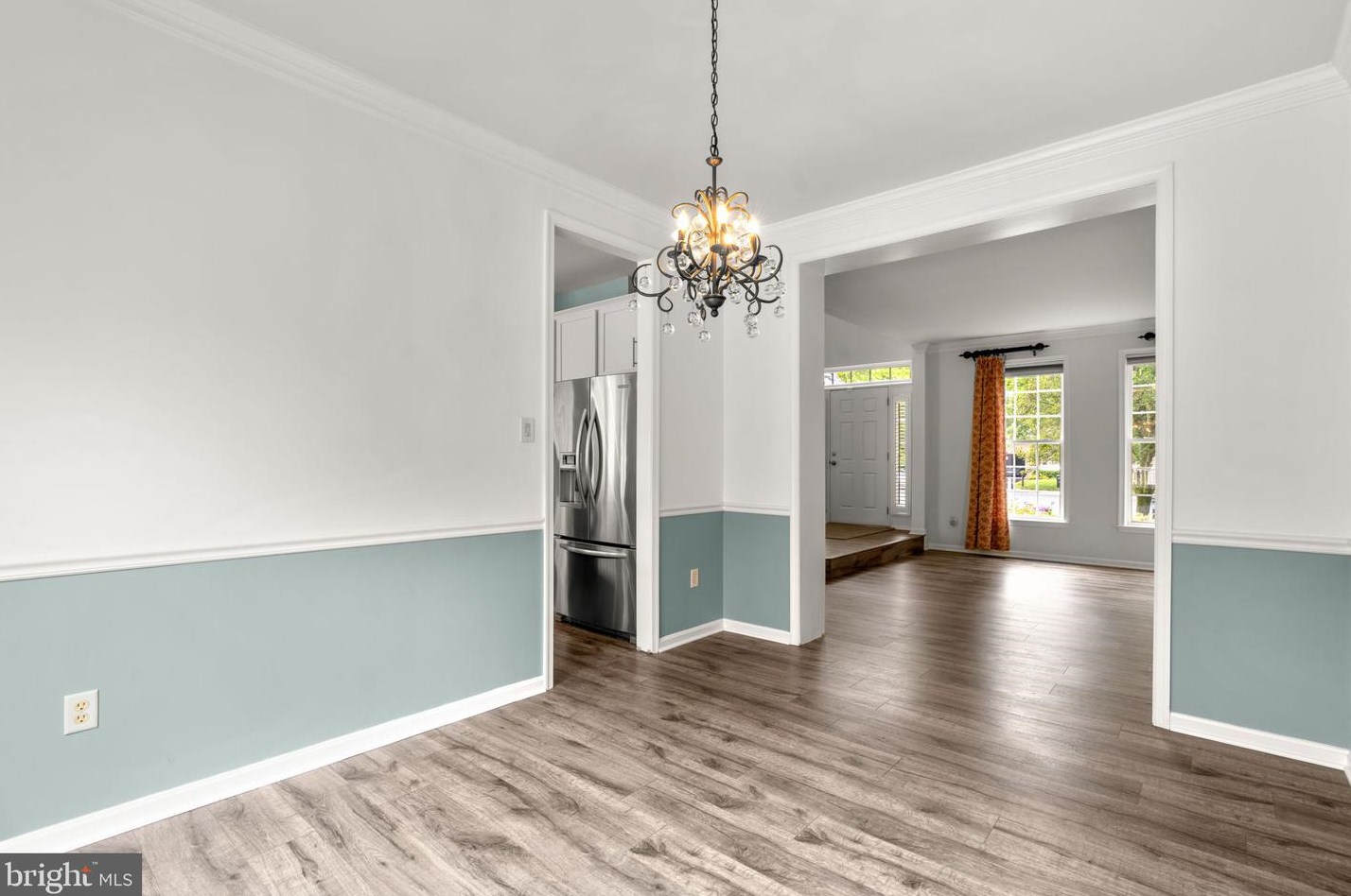 2186 Oak Frst Dr, Ellicott MD 21043-1903 exterior