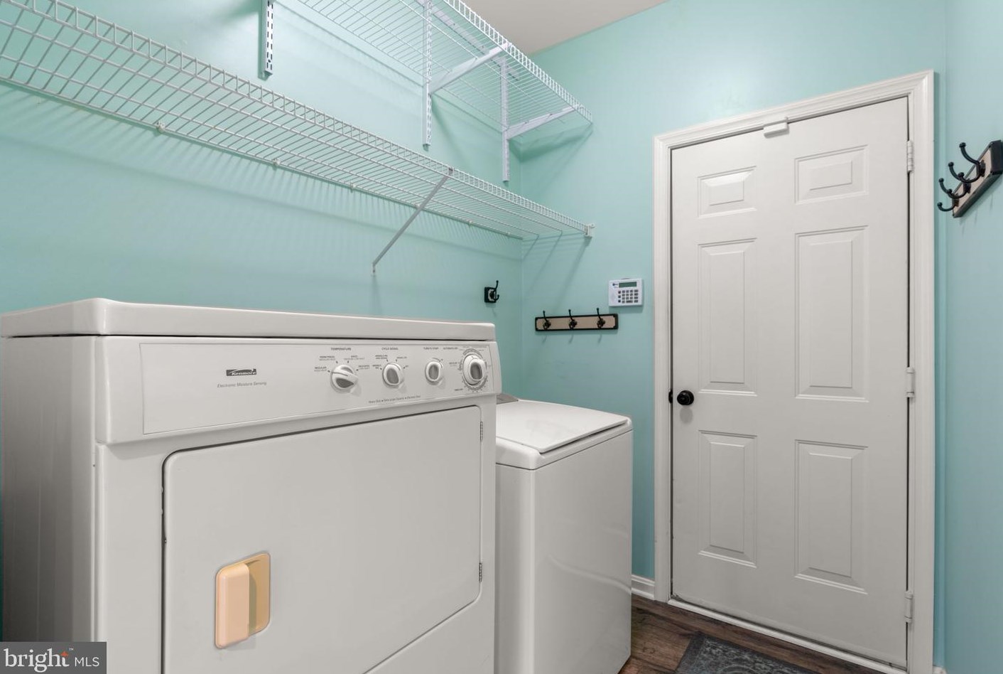 2186 Oak Frst Dr, Ellicott MD 21043-1903 exterior