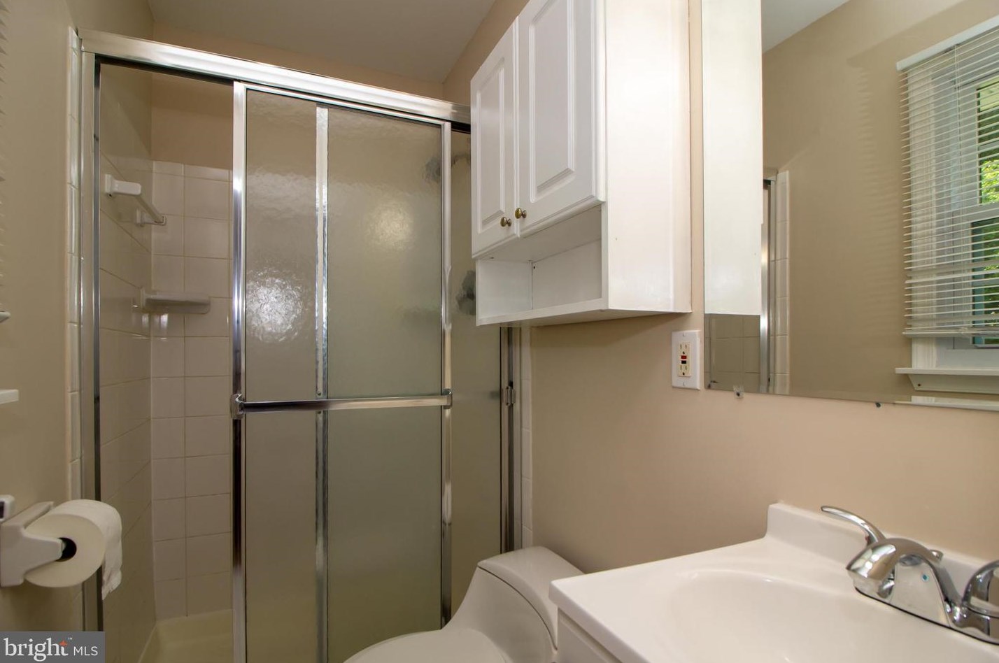 4022 Dee Jay Dr, Ellicott MD 21042-5612 exterior