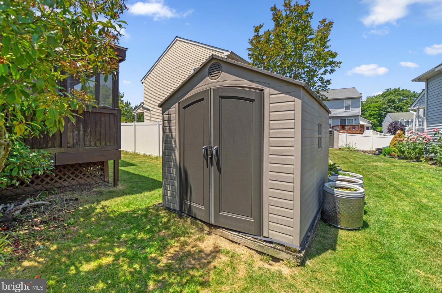 6401 Sedgwick St, Baltimore MD 21075-6198 exterior