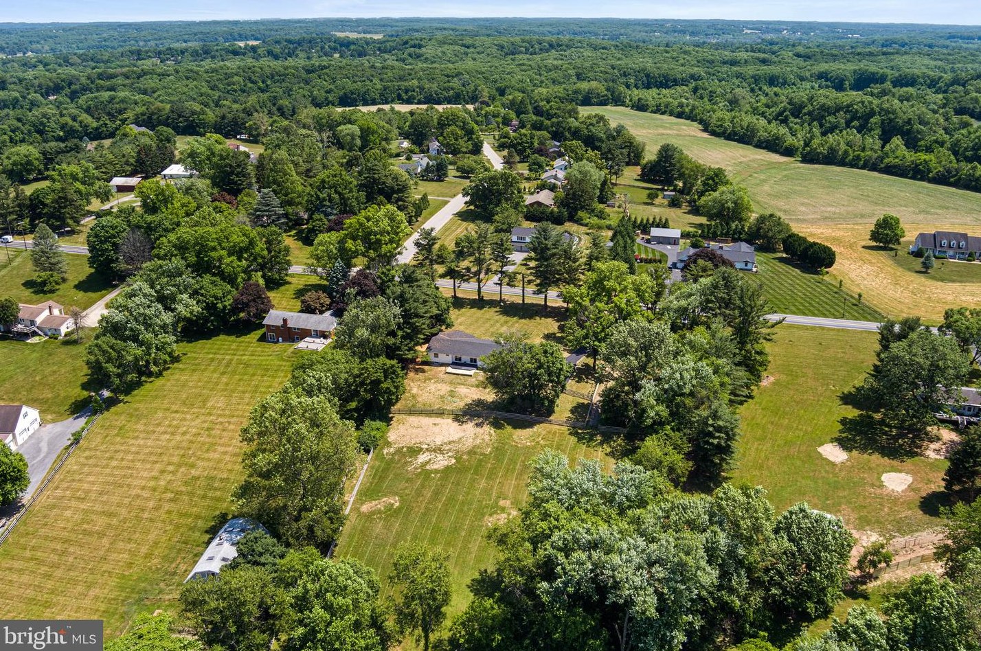 12830 Triadelphia Rd, Ellicott MD 21042-1117 exterior