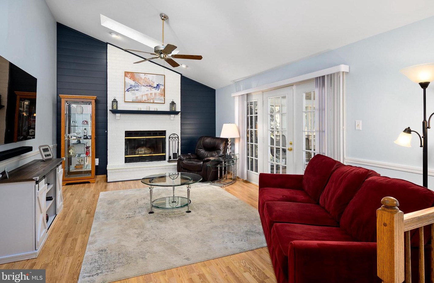 5229 Rising Sun Ln, Ellicott MD 21043-6302 exterior