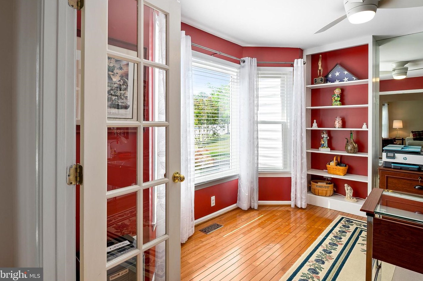 5229 Rising Sun Ln, Ellicott MD 21043-6302 exterior