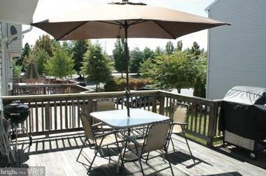 3211 Halcyon Ct, Ellicott MD  21043-3379 exterior