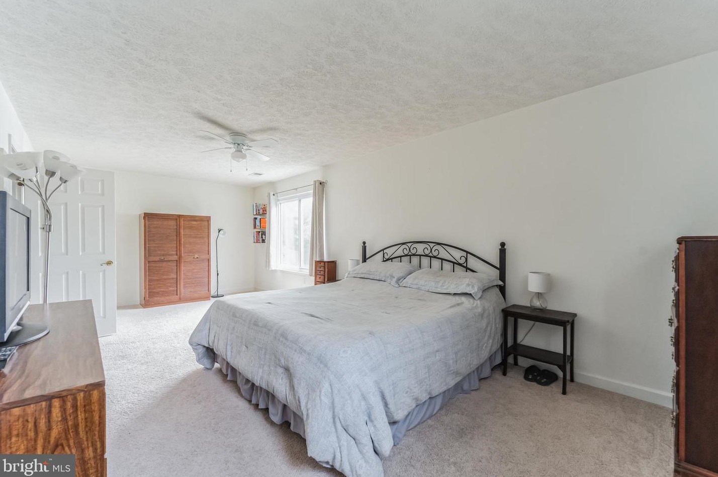 6325 Hanover Crossing Way, Baltimore MD  21076-2007 exterior