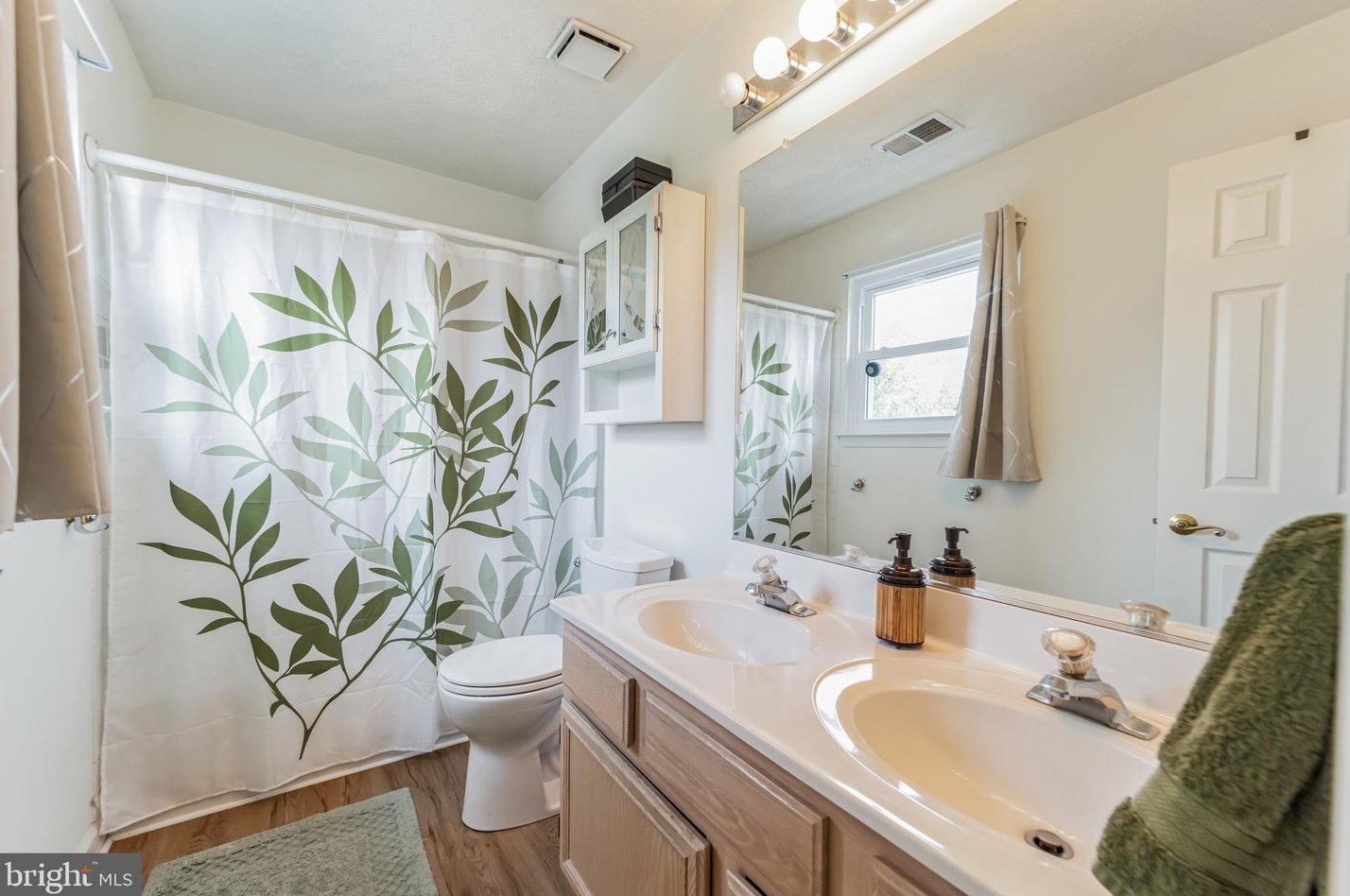 6325 Hanover Crossing Way, Baltimore MD  21076-2007 exterior