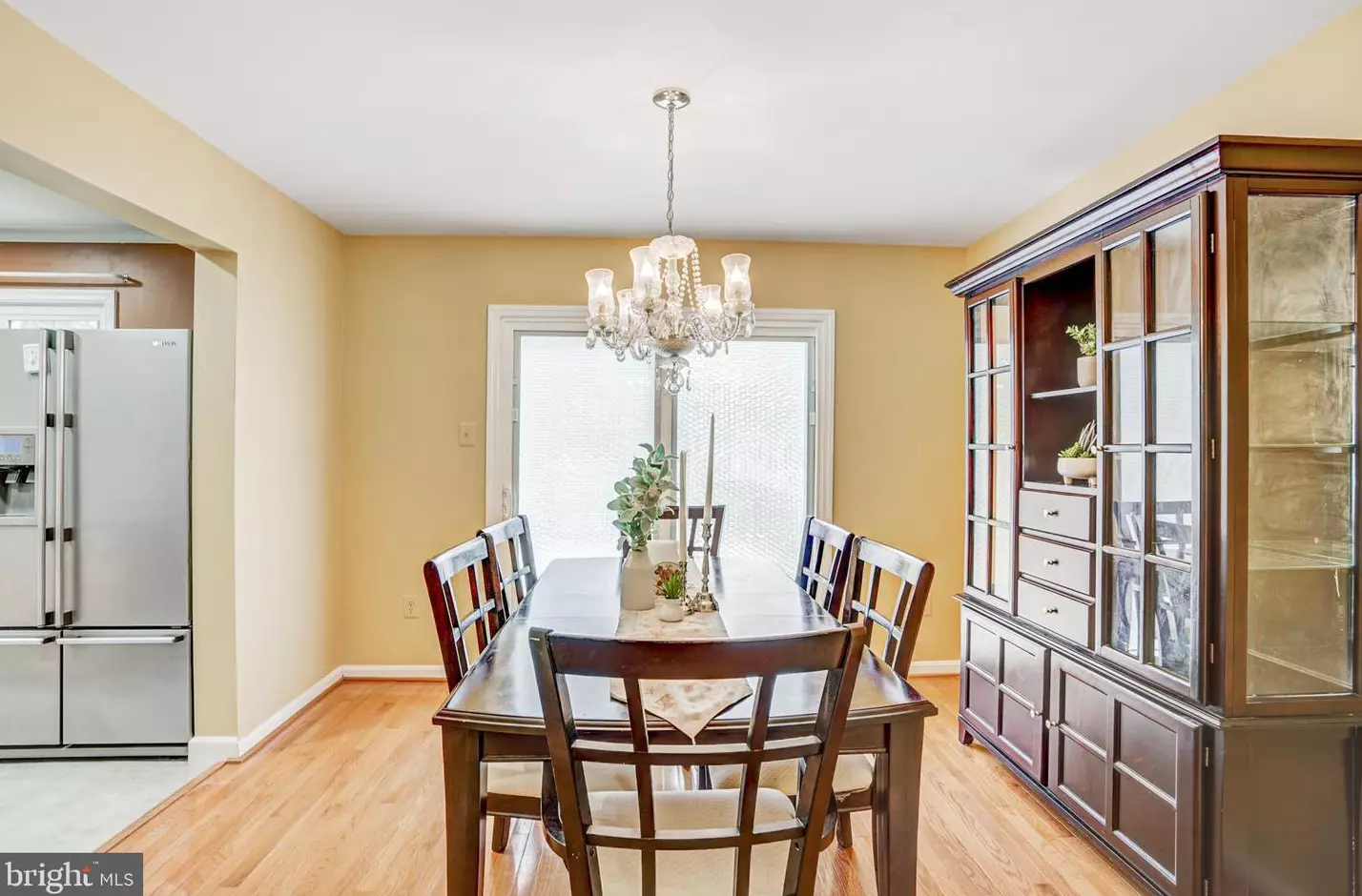 6104 Hunt Club Rd, Baltimore MD  21075-5518 exterior