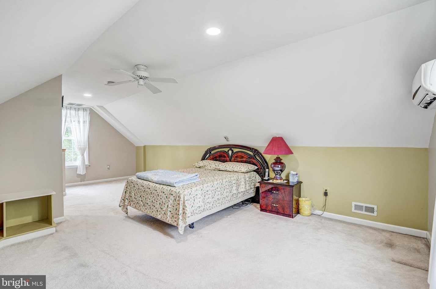 6104 Hunt Club Rd, Baltimore MD  21075-5518 exterior