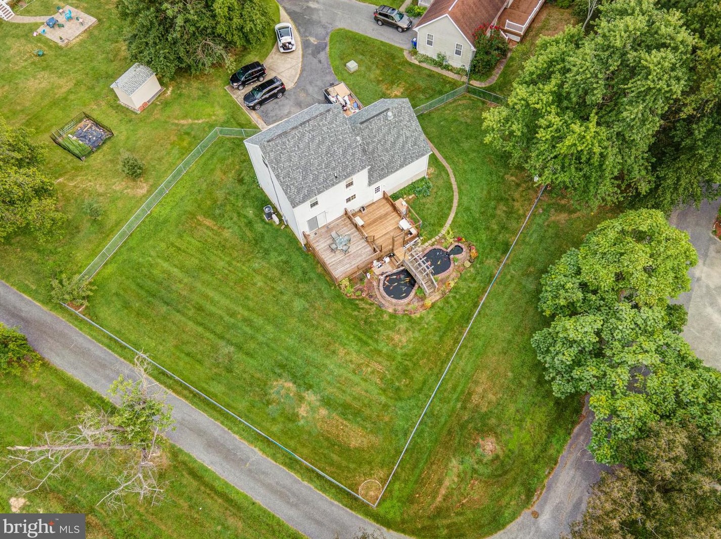 6104 Hunt Club Rd, Baltimore MD  21075-5518 exterior