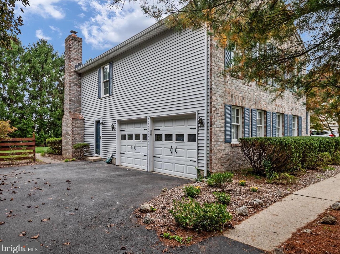 3709 Dorsey Search Cir, Ellicott MD 21042-3753 exterior