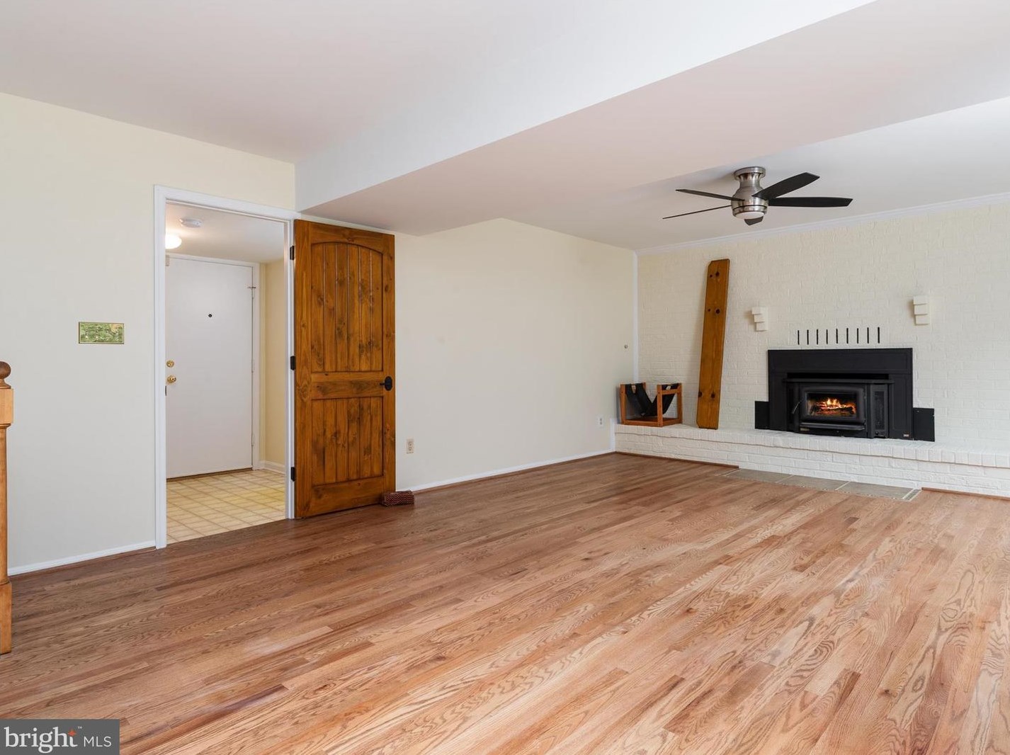 3709 Dorsey Search Cir, Ellicott MD 21042-3753 exterior