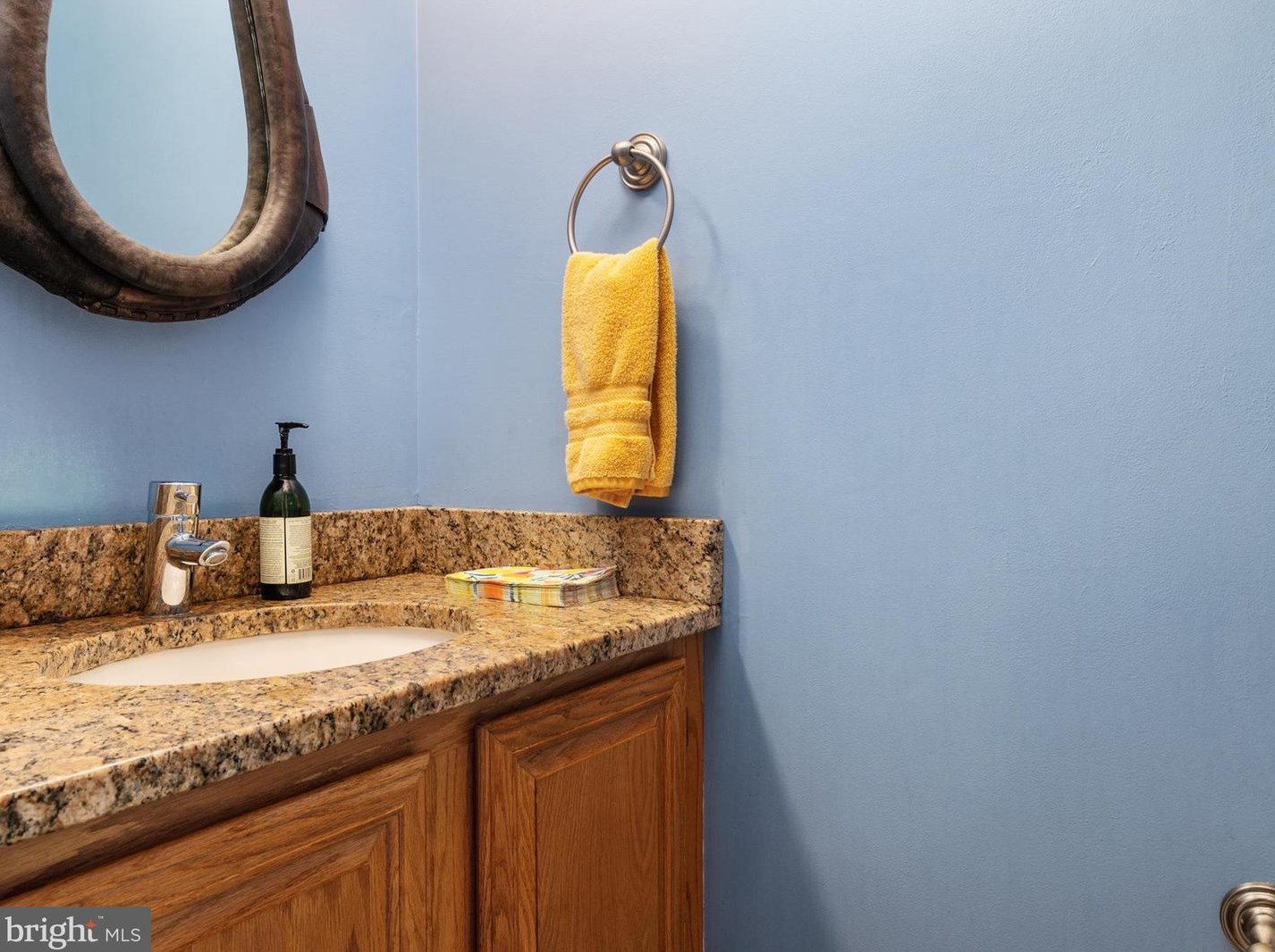 3709 Dorsey Search Cir, Ellicott MD 21042-3753 exterior