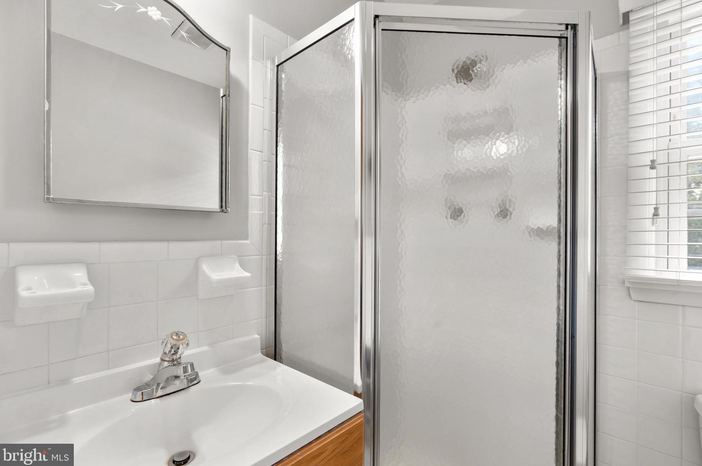 9001 Overhill Dr, Ellicott MD 21042-5221 exterior