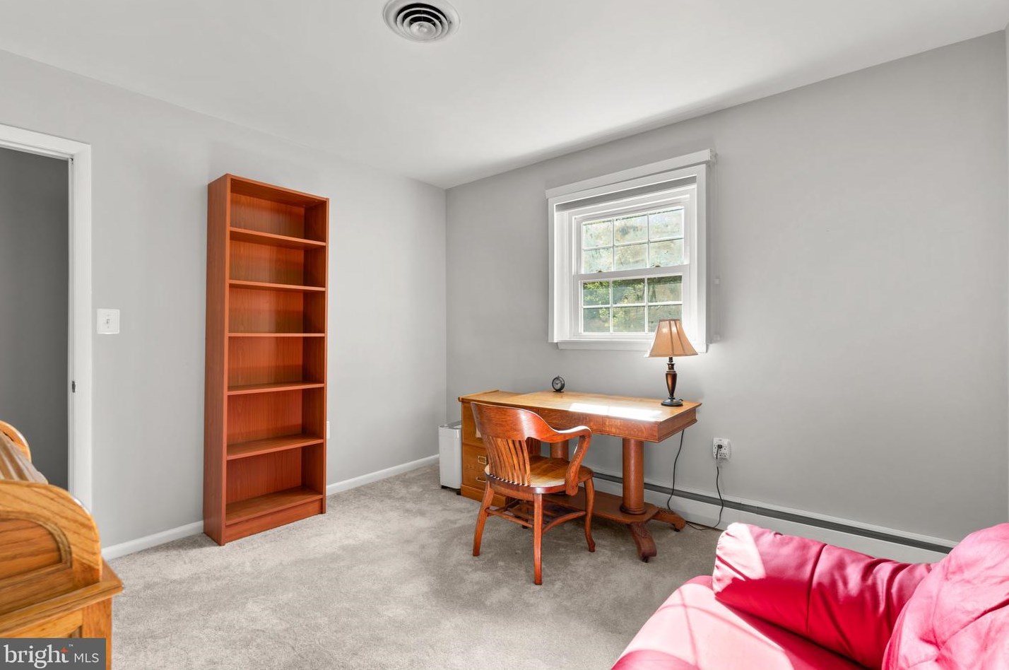 9001 Overhill Dr, Ellicott MD 21042-5221 exterior