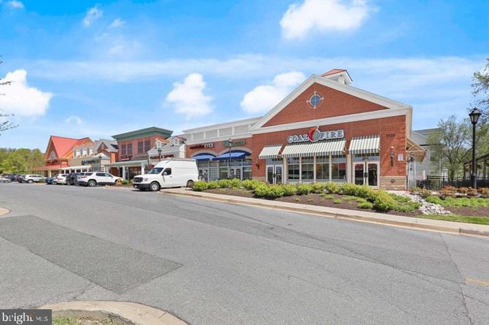 5937 Logans Way, Ellicott MD  21043-7514 exterior