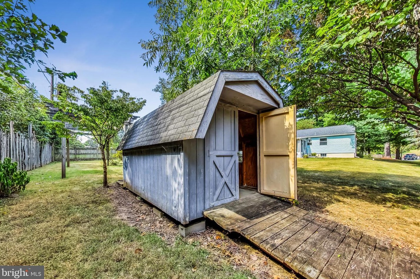 5013 Worthington Way, Ellicott MD 21043-6747 exterior