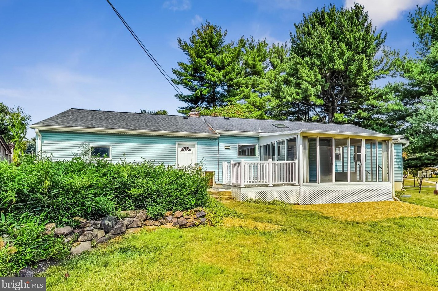 5013 Worthington Way, Ellicott MD 21043-6747 exterior