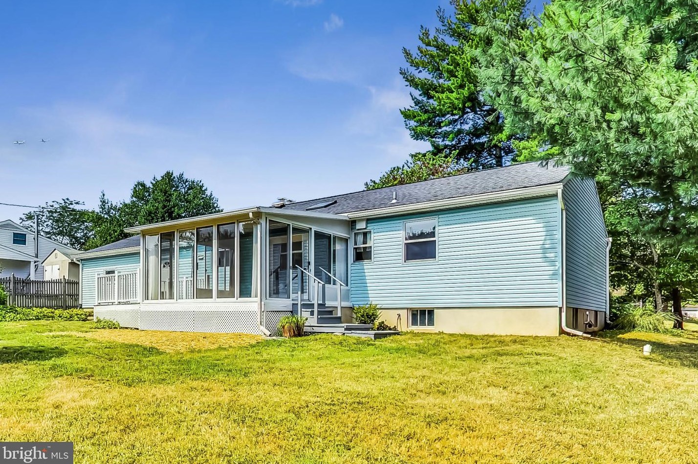 5013 Worthington Way, Ellicott MD 21043-6747 exterior