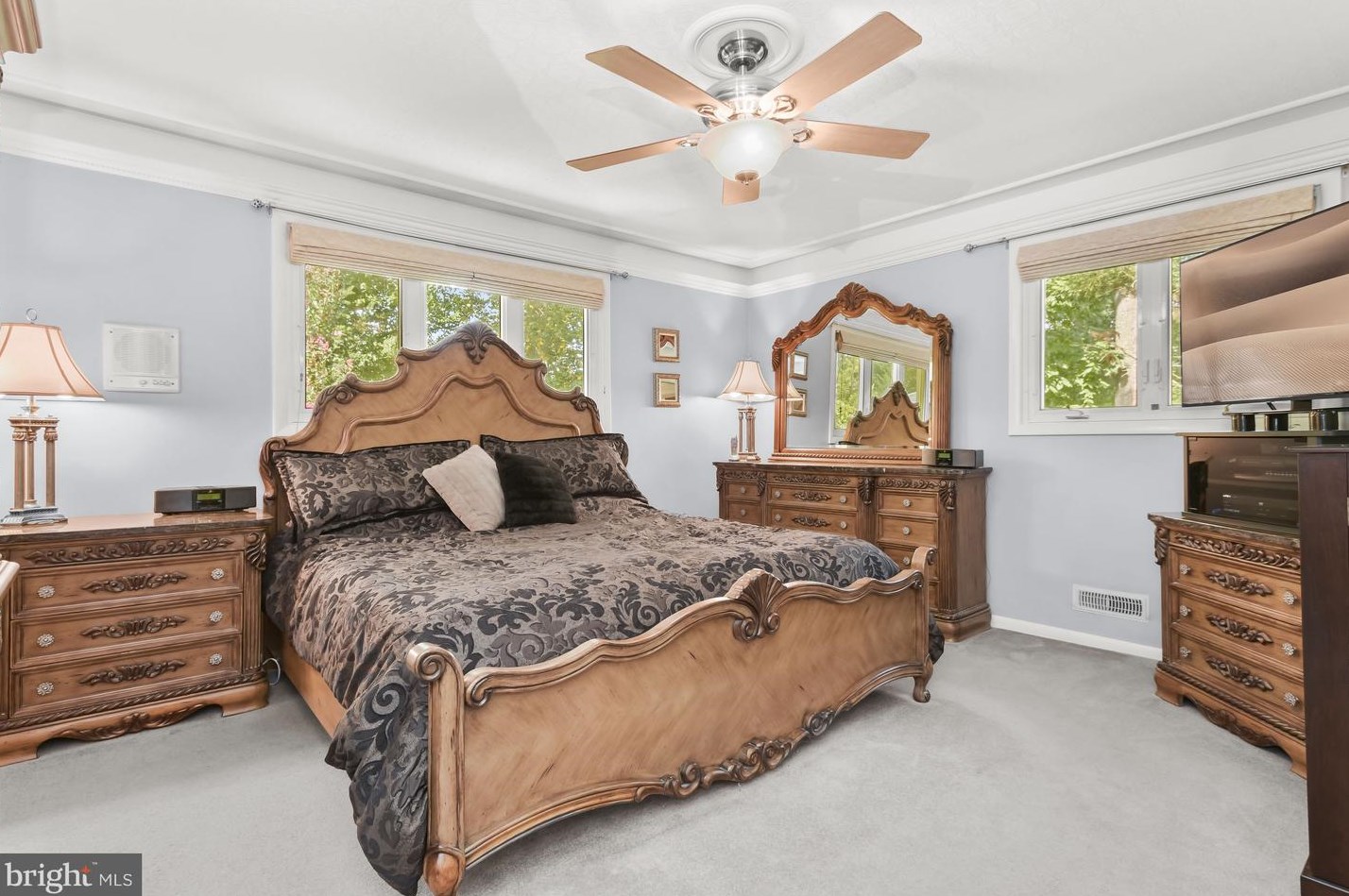 9921 Carrigan Dr, Ellicott MD 21042-3644 exterior