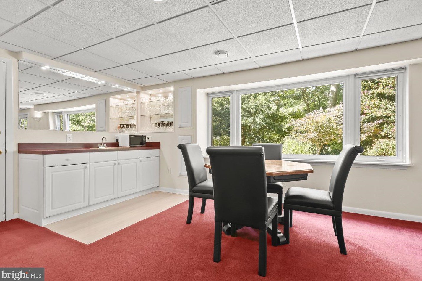 9921 Carrigan Dr, Ellicott MD 21042-3644 exterior