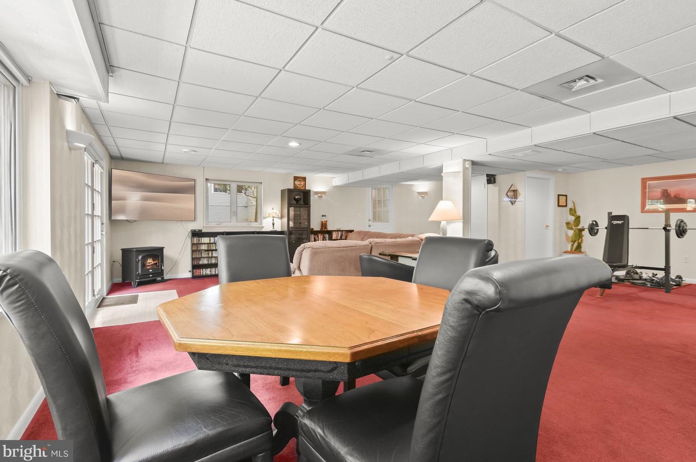 9921 Carrigan Dr, Ellicott MD 21042-3644 exterior