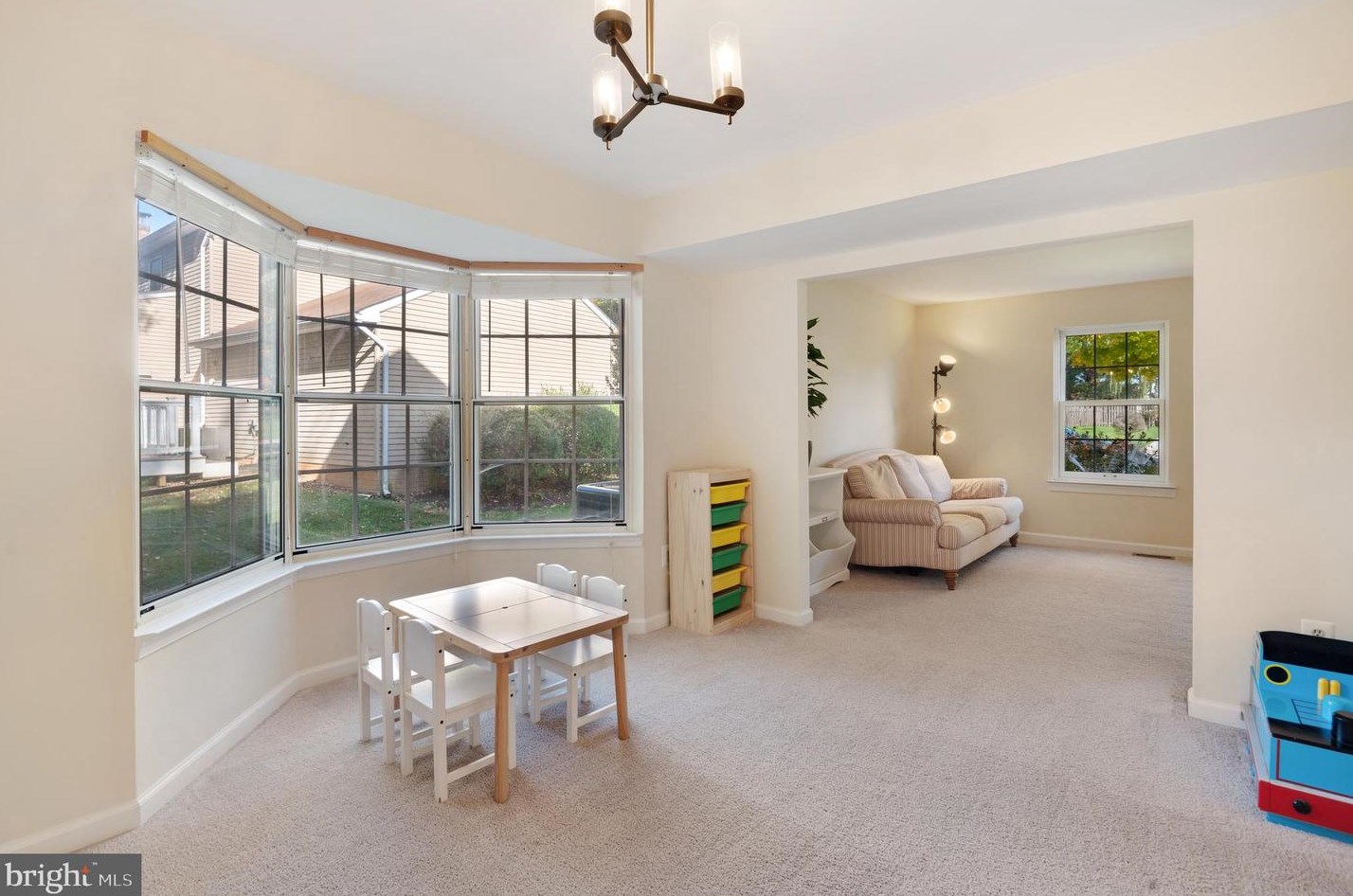 3898 White Rose Way, Ellicott MD  21042-5826 exterior