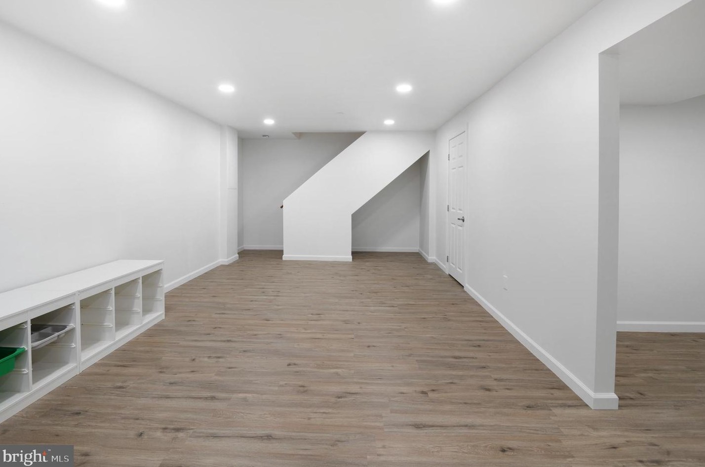 3898 White Rose Way, Ellicott MD  21042-5826 exterior