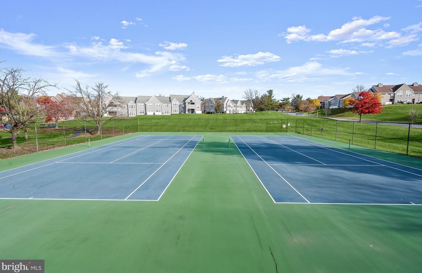 7708 Chatfield Ln, Ellicott MD  21043-7900 exterior