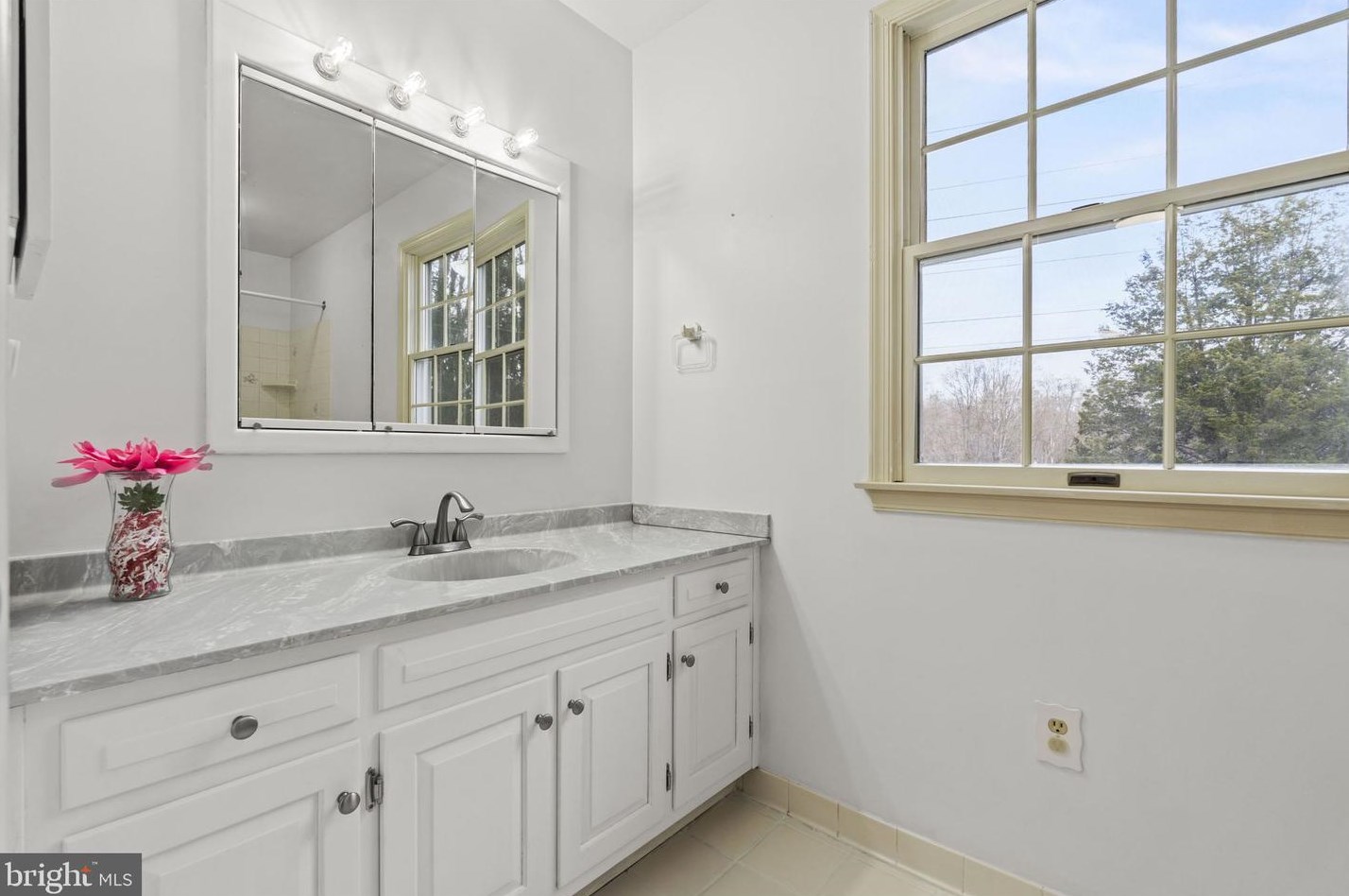 2713 Glenwood Ct, Ellicott MD 21042-7809 exterior