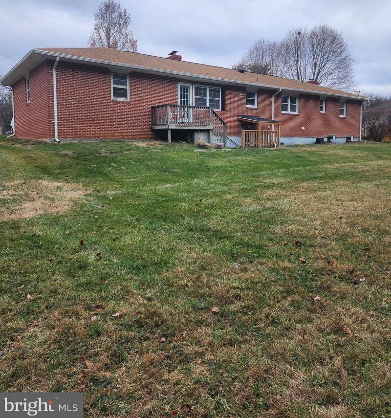 10219 Maxine St, Ellicott MD  21042-6318 exterior