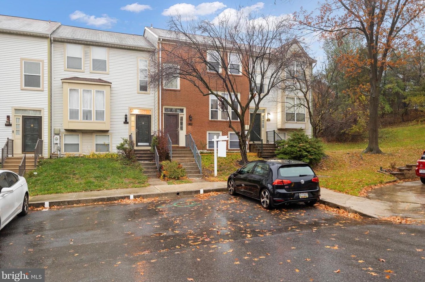 8115 Wooded Glen Ct, Ellicott MD  21043-6941 exterior