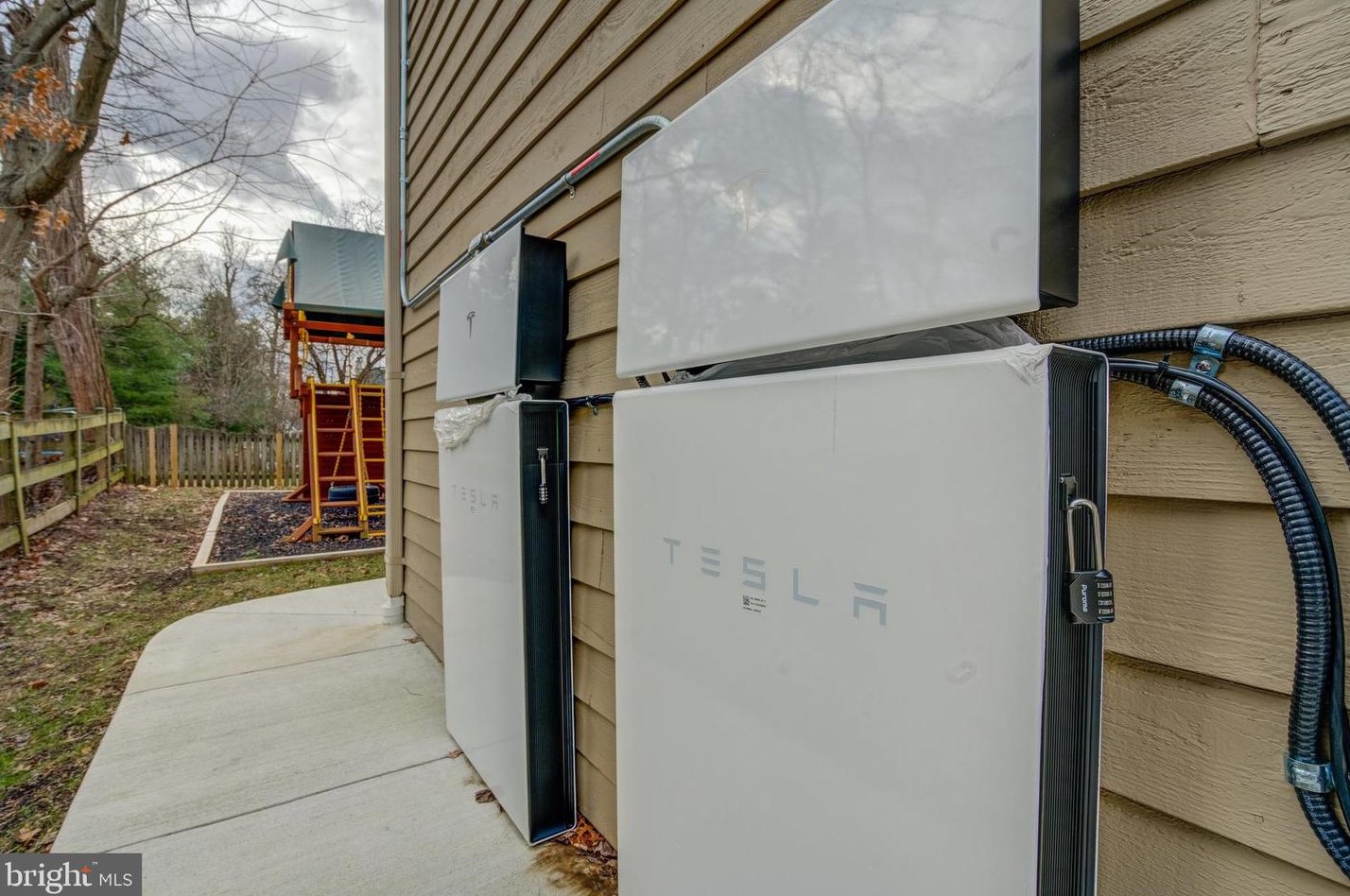 8583 Autumn Harvest, Ellicott MD  21043-6500 exterior