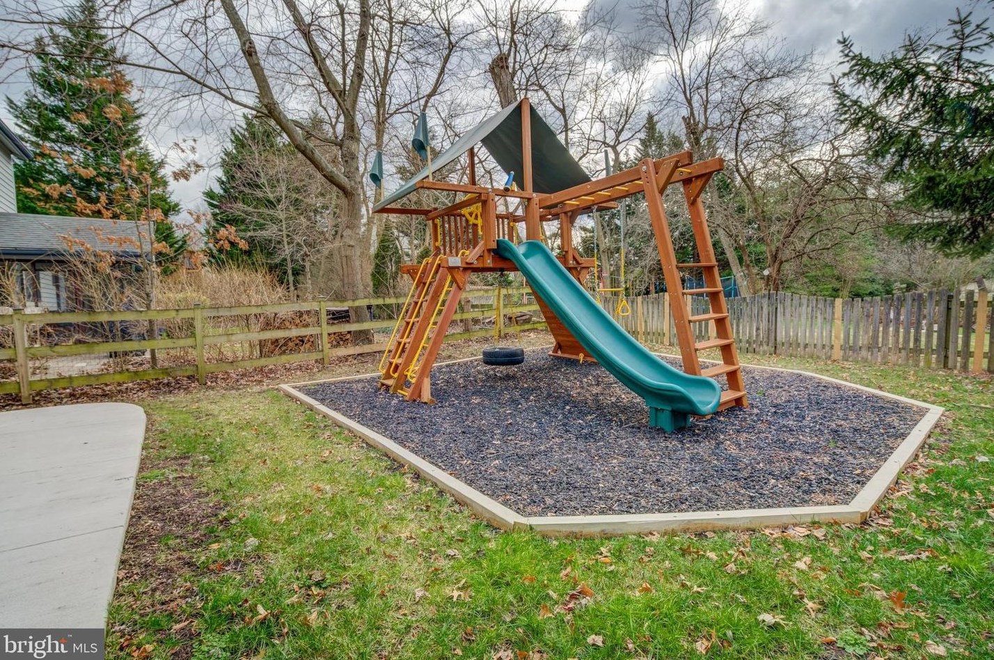 8583 Autumn Harvest, Ellicott MD  21043-6500 exterior