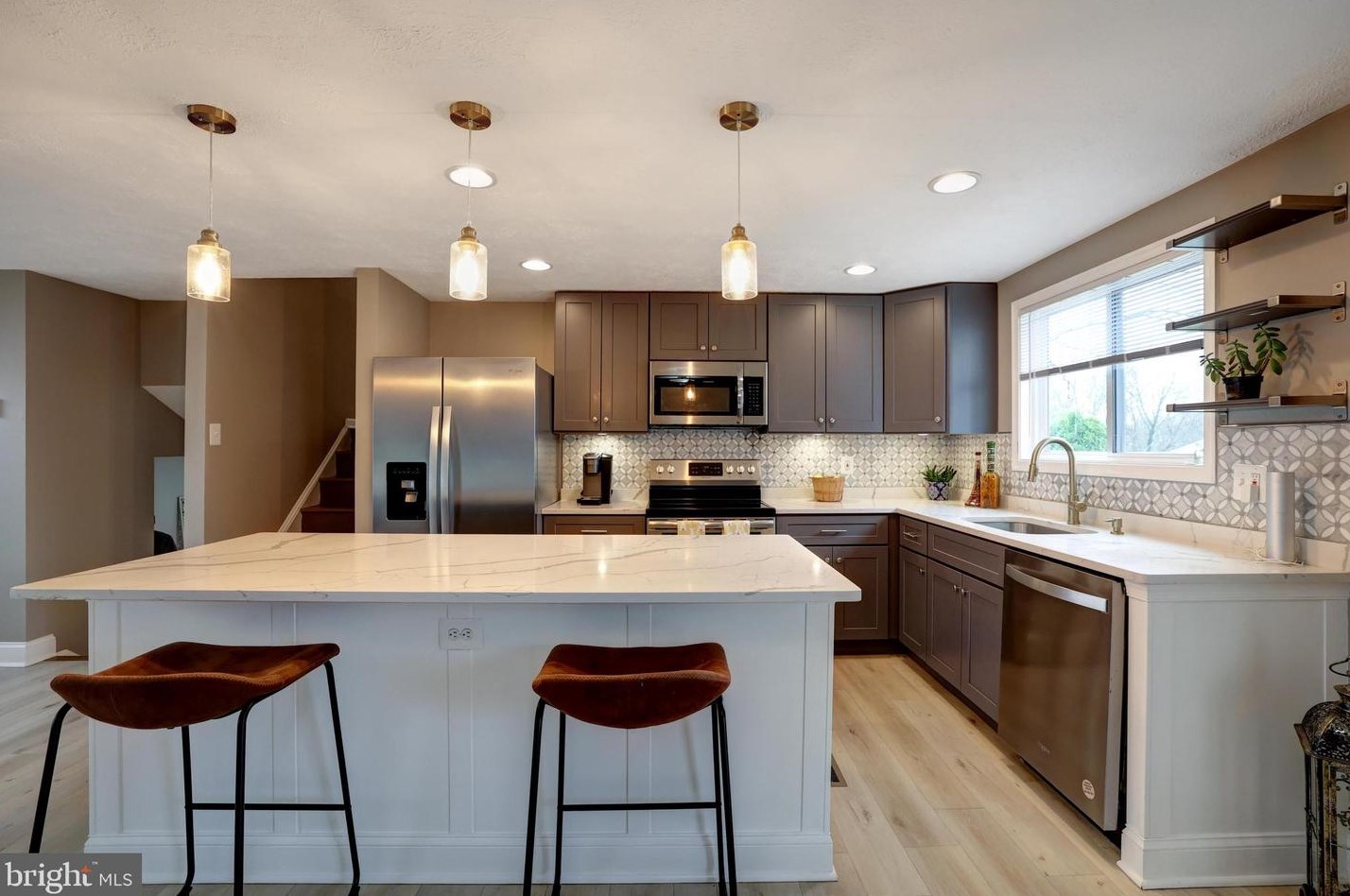 9262 Pigeonwing Pl, Columbia MD  21045-4600 exterior