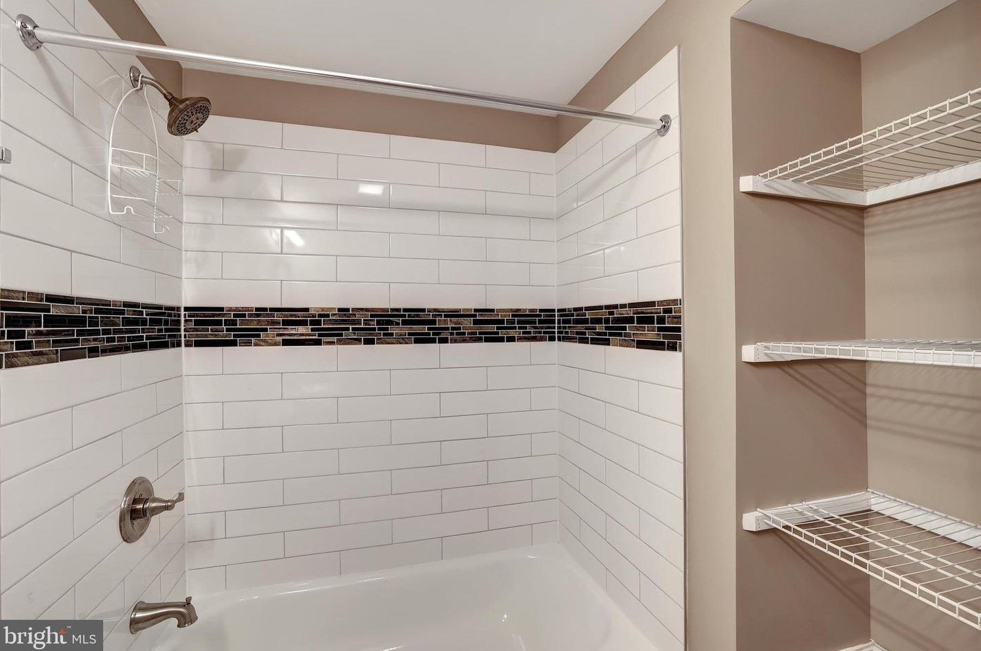 9262 Pigeonwing Pl, Columbia MD  21045-4600 exterior