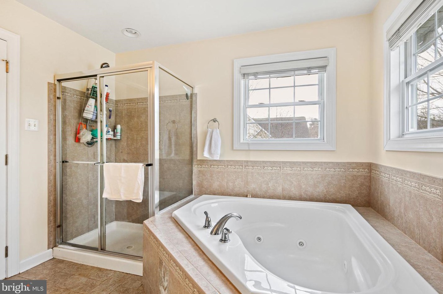 6315 Ema Ct, Baltimore MD  21075-6243 exterior