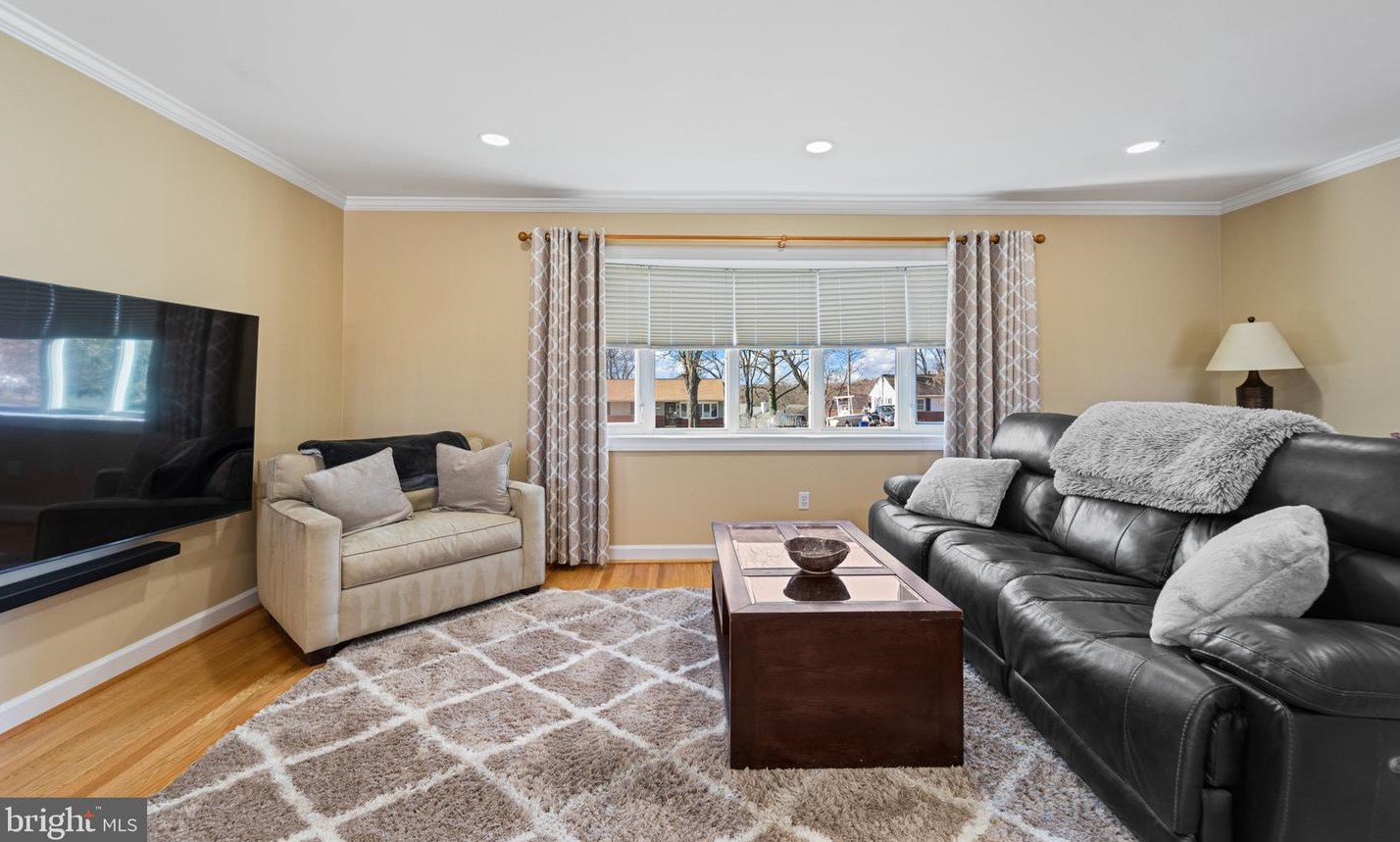 5961 Hunt Club Rd, Baltimore MD  21075-5515 exterior