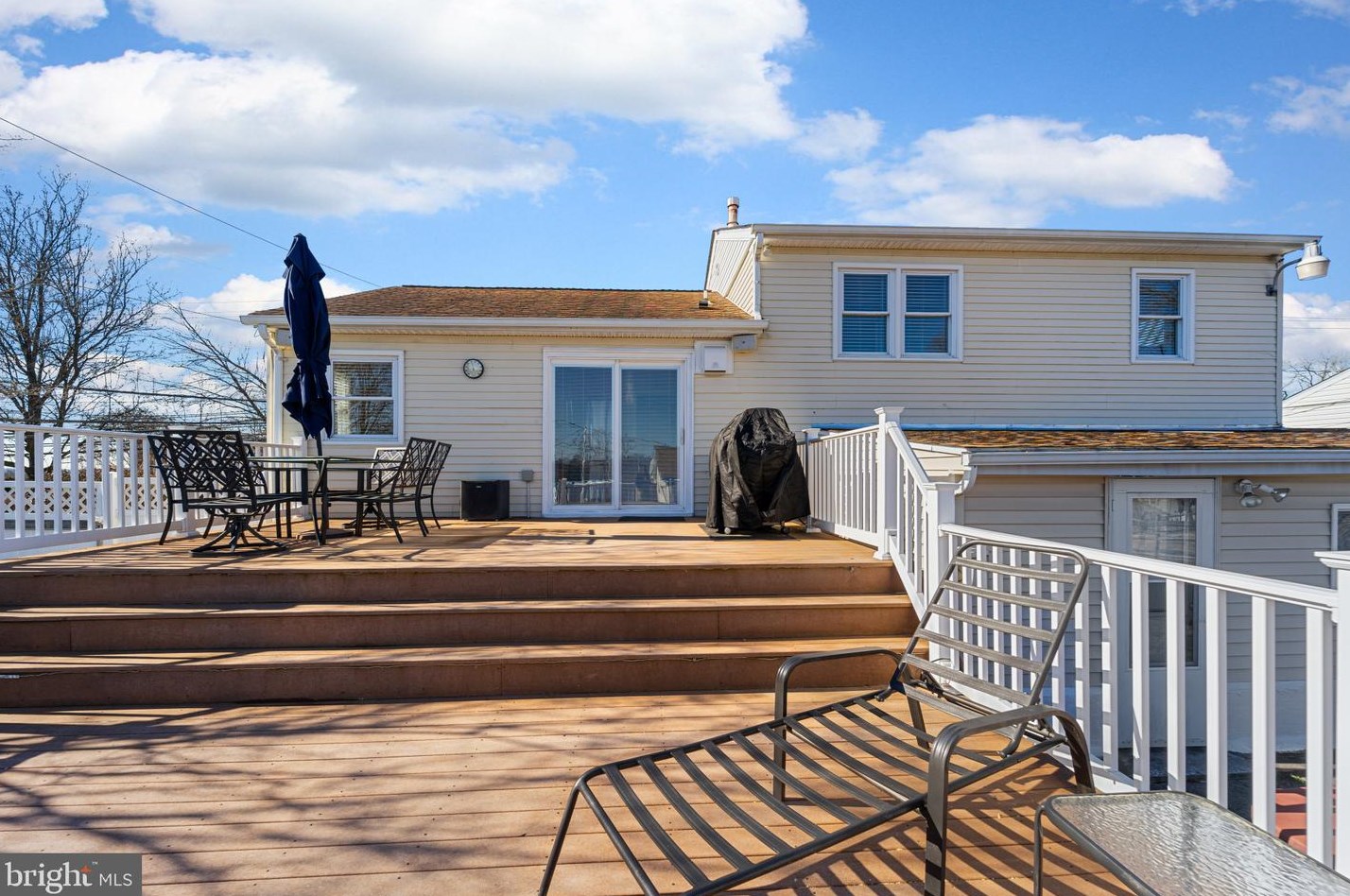 5961 Hunt Club Rd, Baltimore MD  21075-5515 exterior