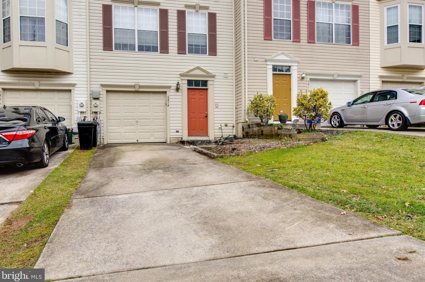 6814 Sanctuary Ct, Baltimore MD  21075-6235 exterior