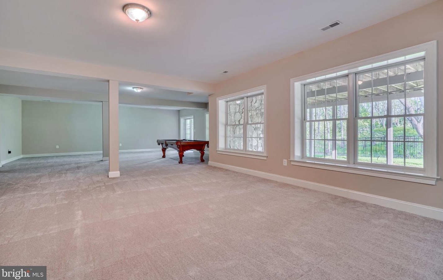 12135 Mt Albert Rd, Ellicott MD 21042-1335 exterior