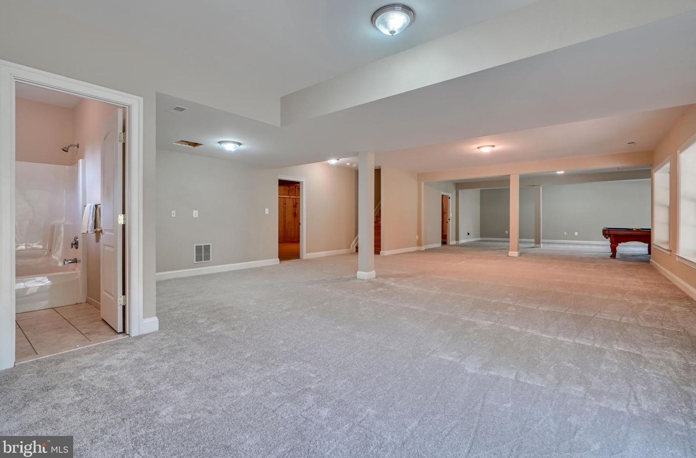 12135 Mt Albert Rd, Ellicott MD 21042-1335 exterior