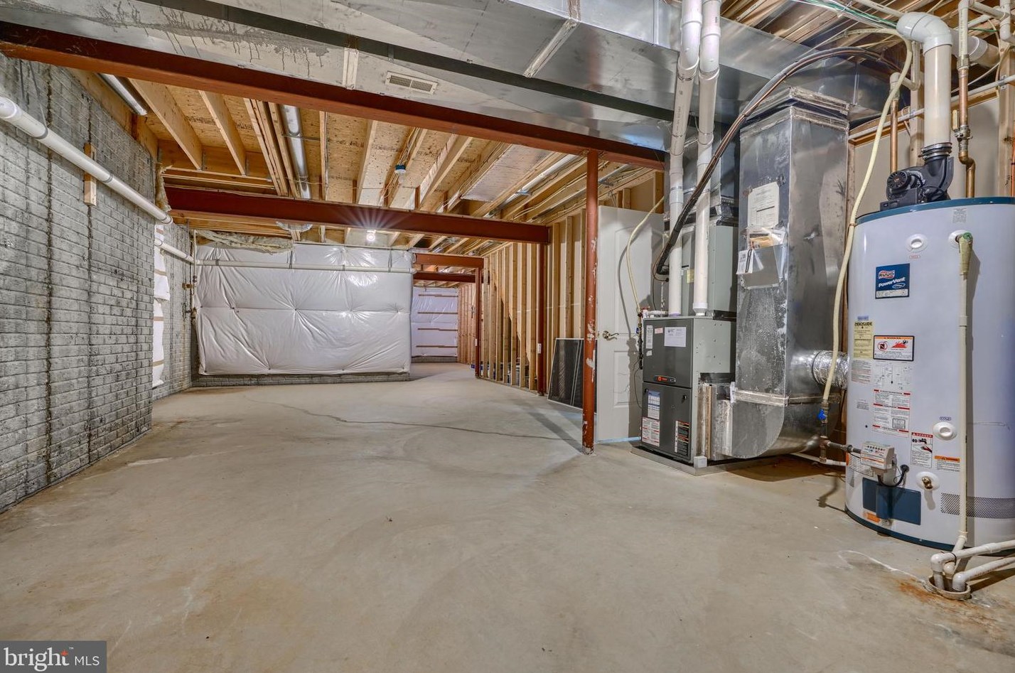 12135 Mt Albert Rd, Ellicott MD 21042-1335 exterior